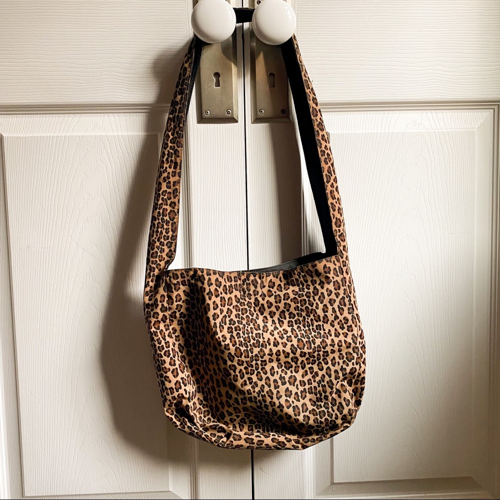 Rosetti 🐆 Cheeta Print Over The Shoulder Purse